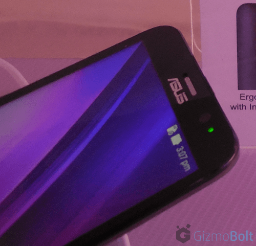 Asus Zenfone 2 LED light indicator