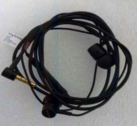 Xperia A SO-04E Dogo earphones