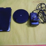 Muvit Sony Xperia Z wireless charging pack contents