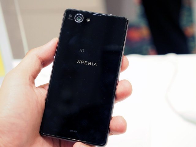Sony Xperia Z1 f black back