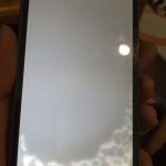 Water Enters Inside Xperia Z Screen – Dissembled, Screen Backlight Recovered to Work