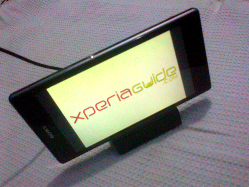 Review -Sony Magnetic Charging Dock DK31 for Xperia Z1 