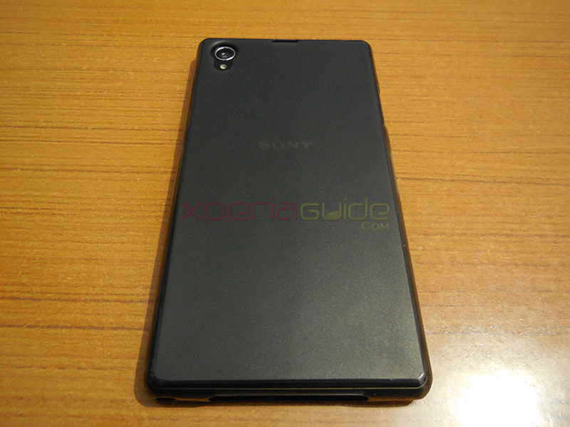 Muvit miniGEL case for Sony Xperia Z1