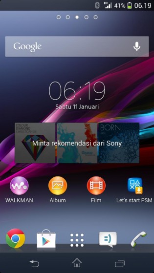 Xperia V LT25i Android 4.3 9.2.A.1.131 firmware - Home Screen