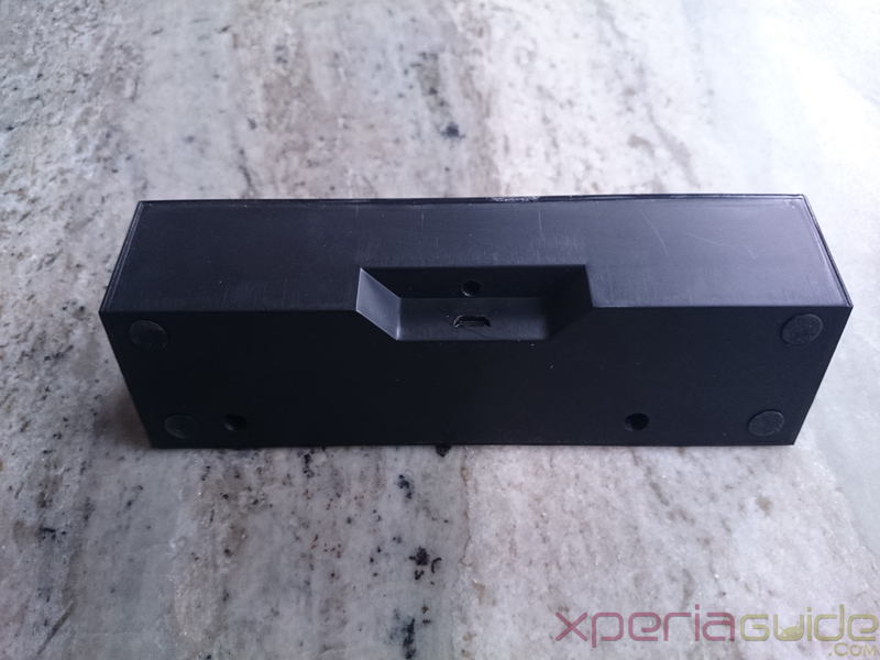 Xperia SP USB Desktop Dock Charger - Micro USB slot