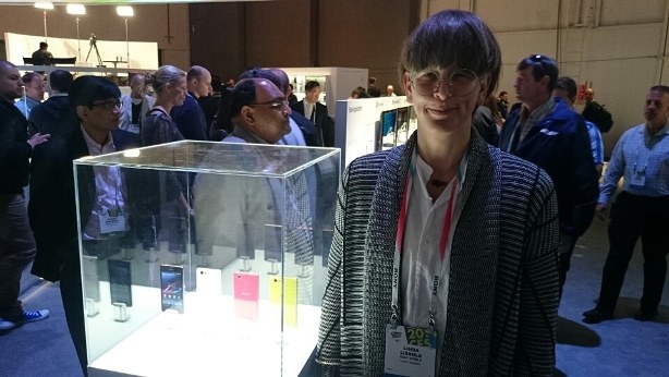 Linda Lissola Interview, creative design lead for Xperia Z1 Compact 