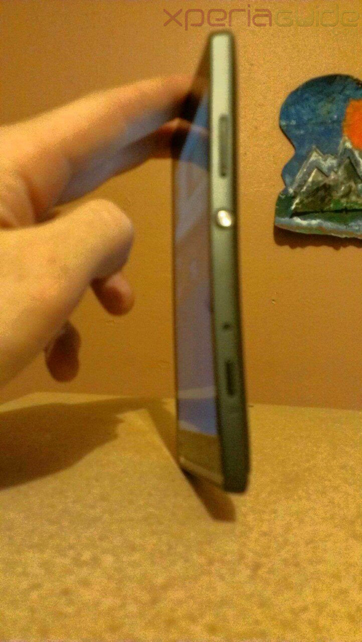 Xperia SP Frame Bent Issue 