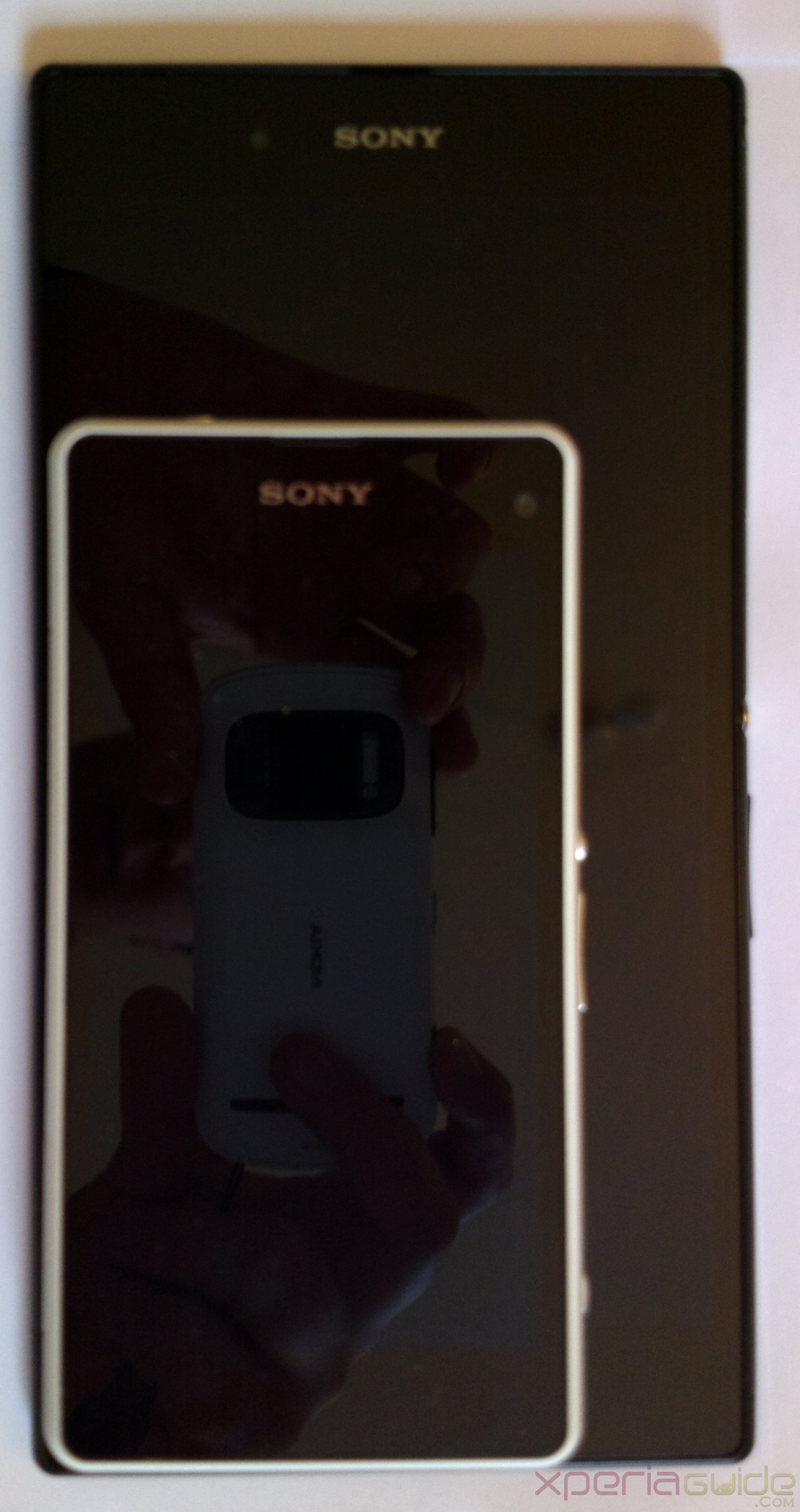 Xperia Z1 Compact vs Xperia Z Ultra Size Comparison