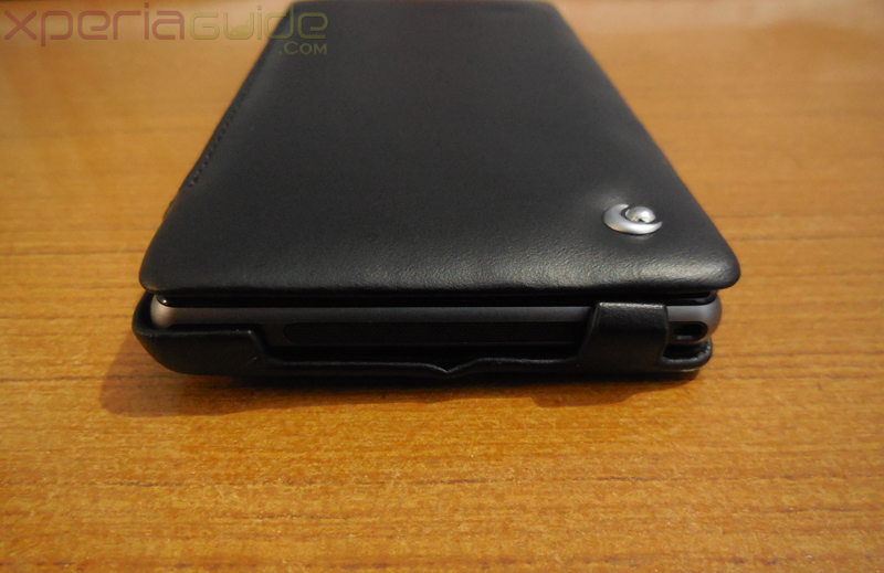 Noreve Xperia Z1 Leather case