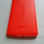 Red Nexus 5 - LG logo at back