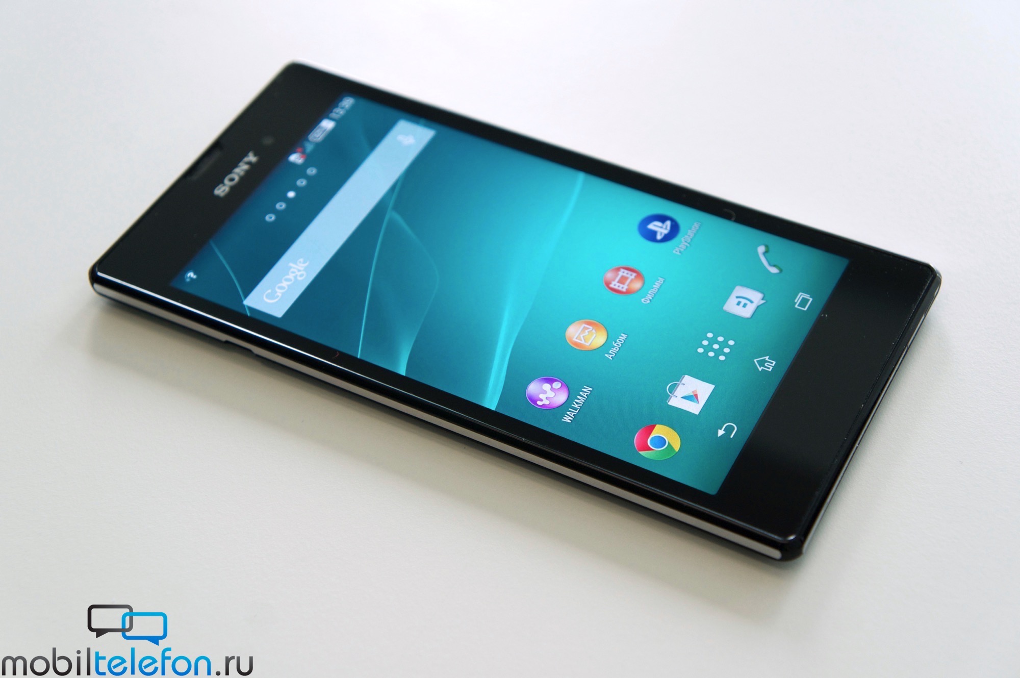 Xperia T3 hands on photos