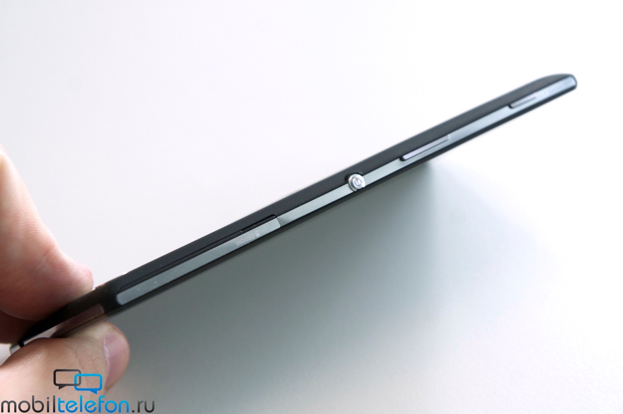 Xperia T3 specifications review