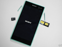 Mint color Xperia C3 review Dual Sim