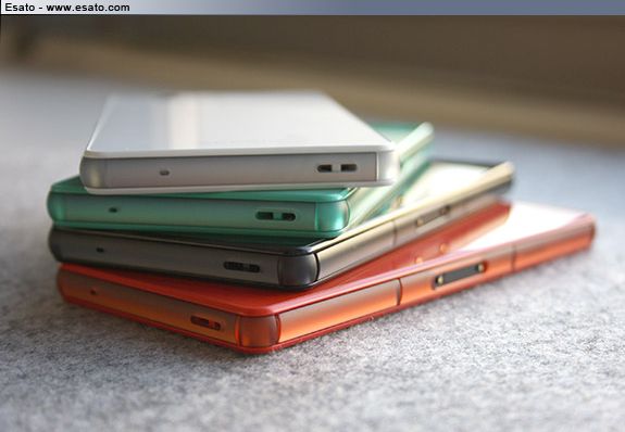 Copper Color Xperia Z3 Compact leaked