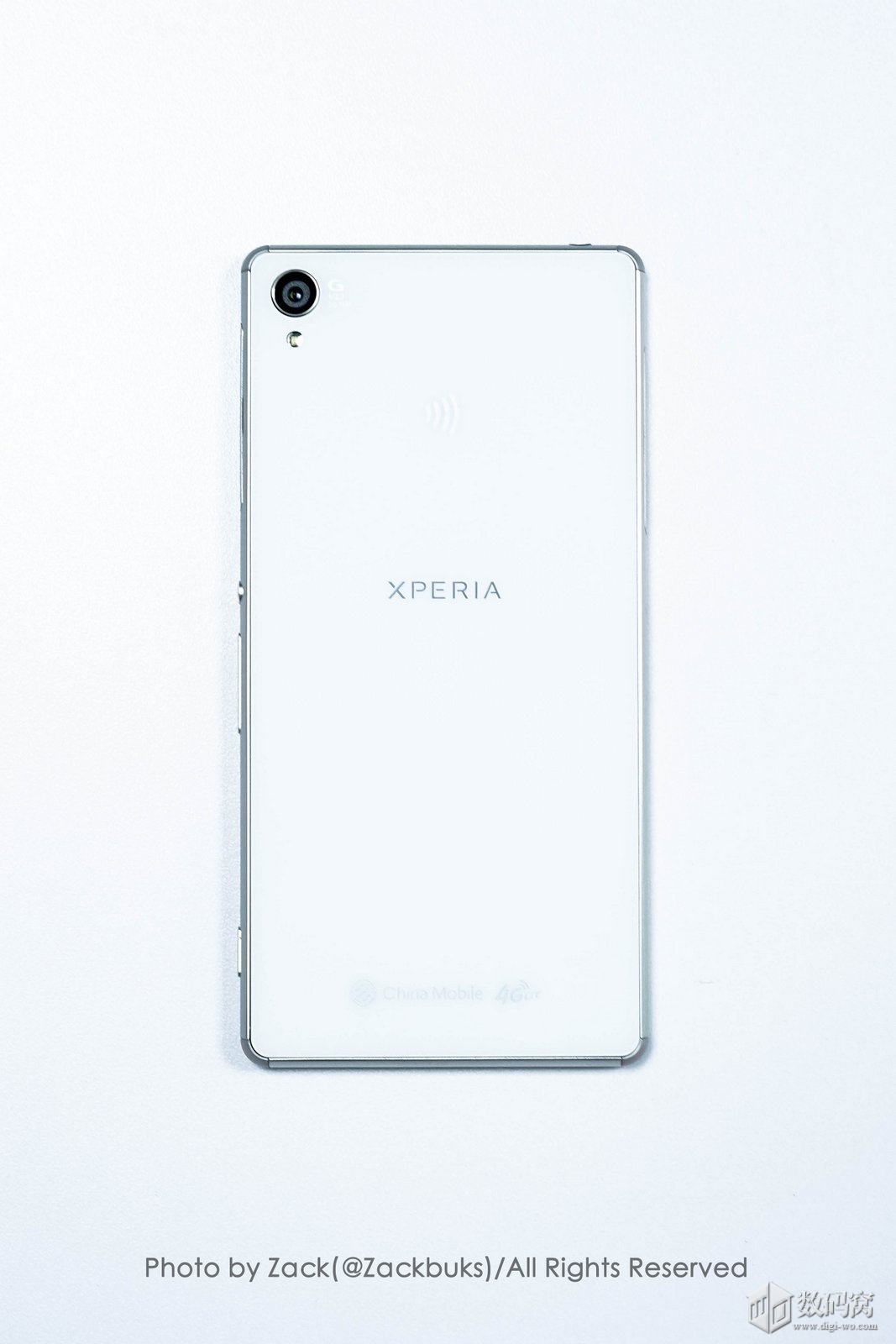 White Xperia Z3