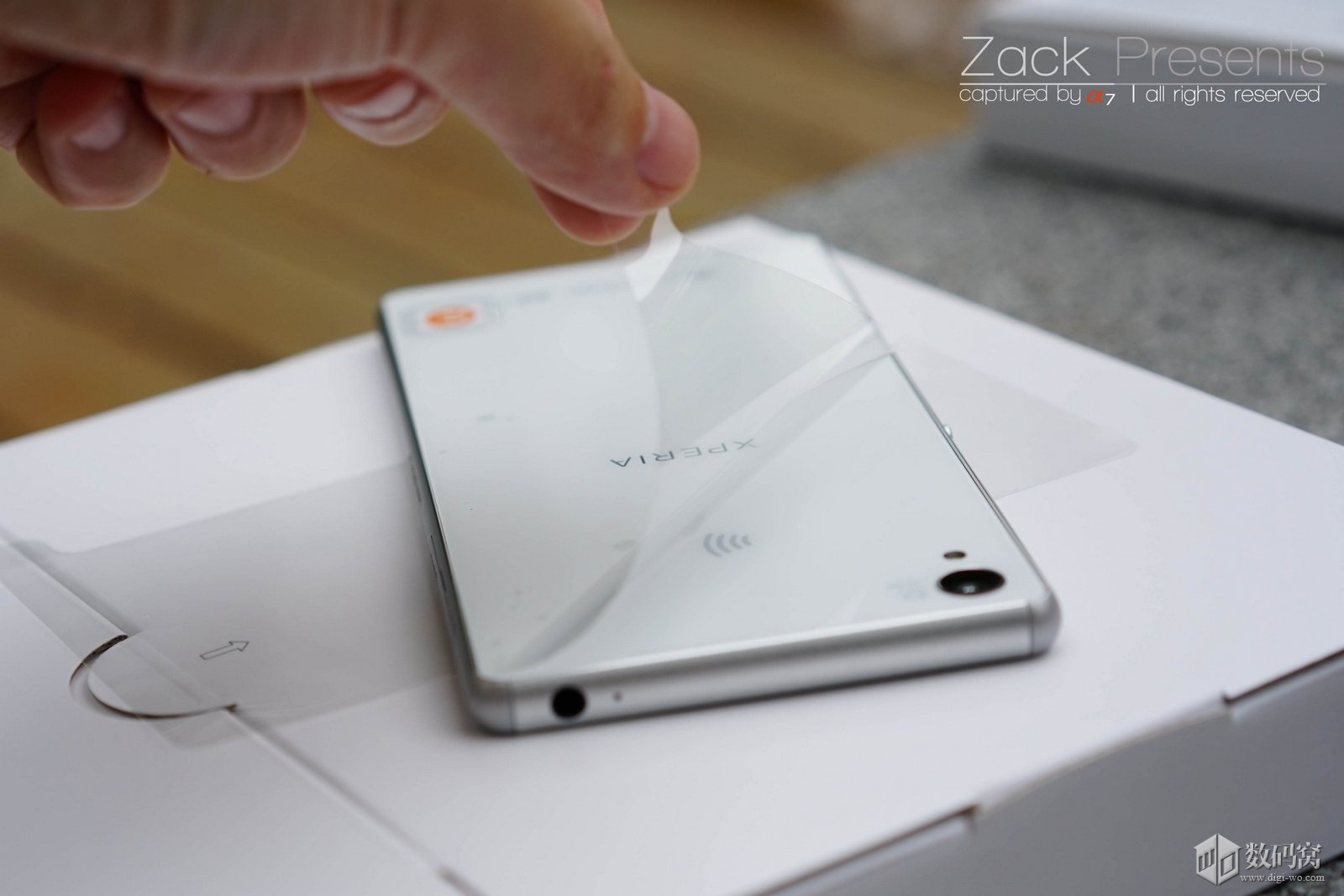 White Xperia Z3 Screen cover