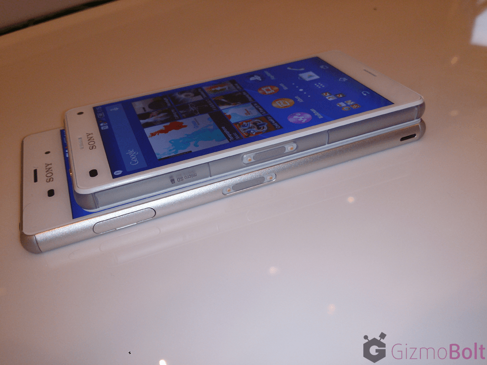 White Xperia Z3 thickness 7.3 mm