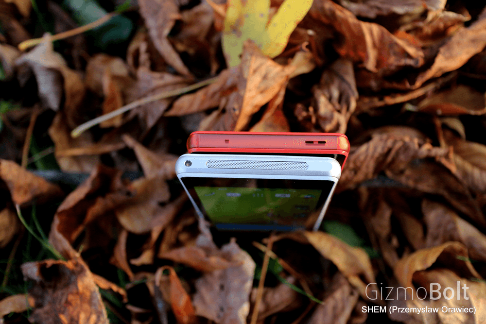 Red Xperia Z3 Compact vs White Z1 Compact