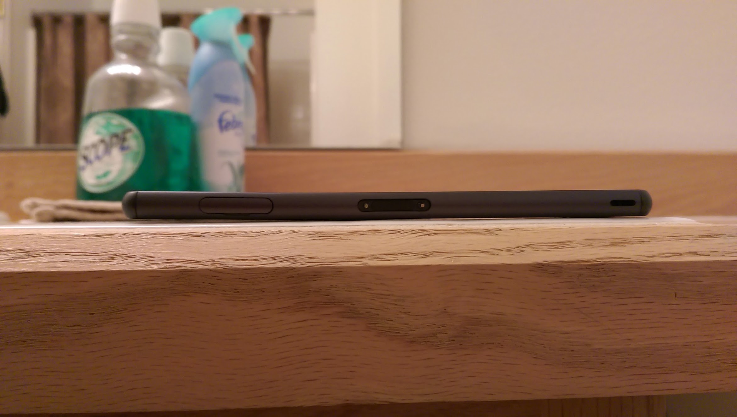 Xperia Z3 Frame Bent