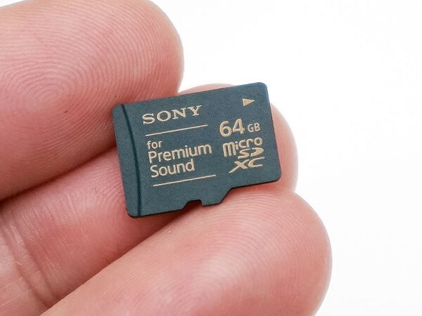 Sony SR-64HXA 64 GB microSDXC card