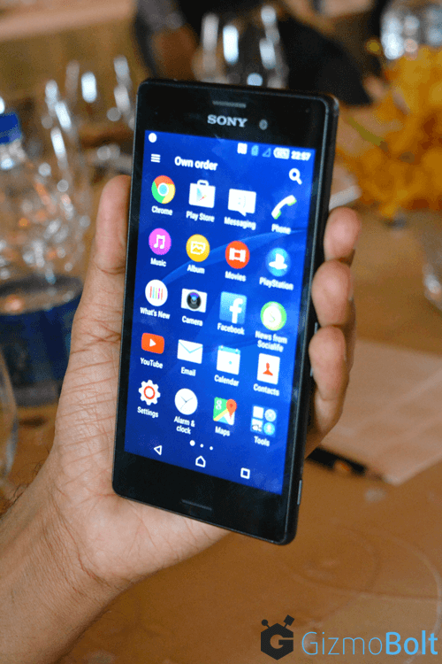 Xperia M4 Aqua 5" 720p display