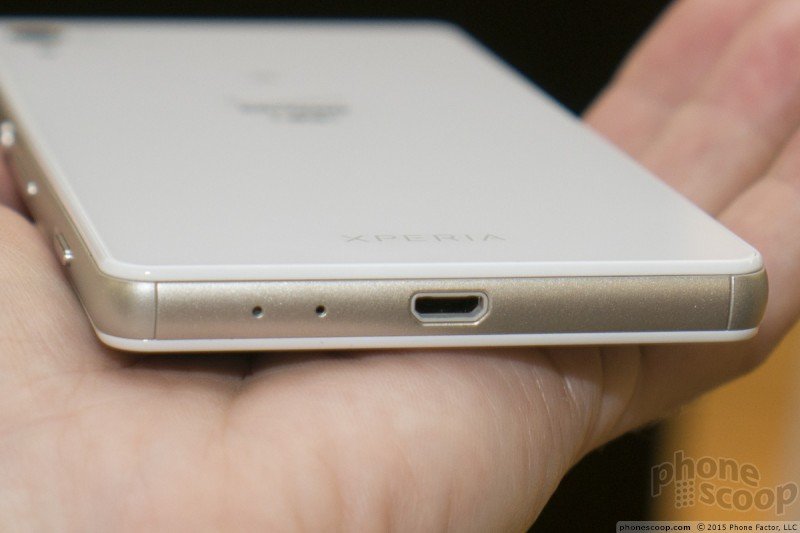 Xperia Z4v capless USB port