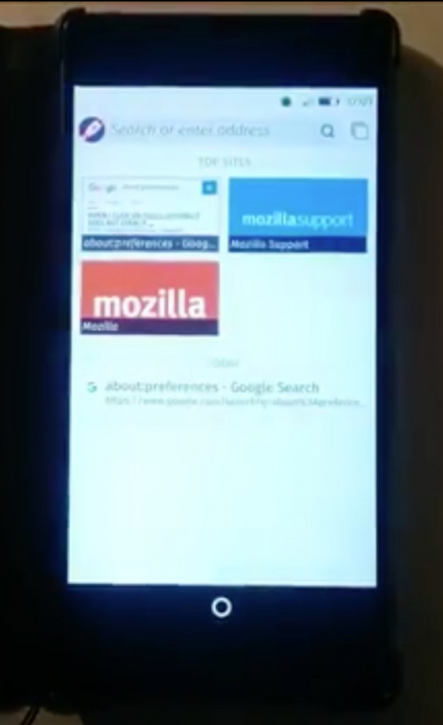  Xperia Z3 running Firefox OS