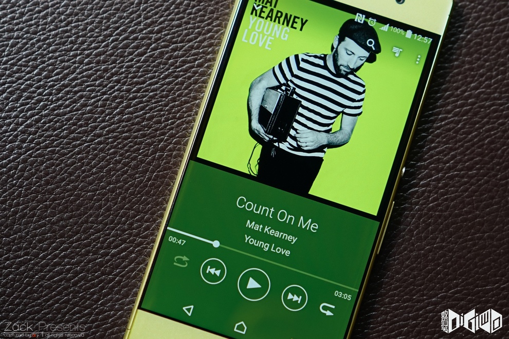 Xperia XA Lime Walkman App