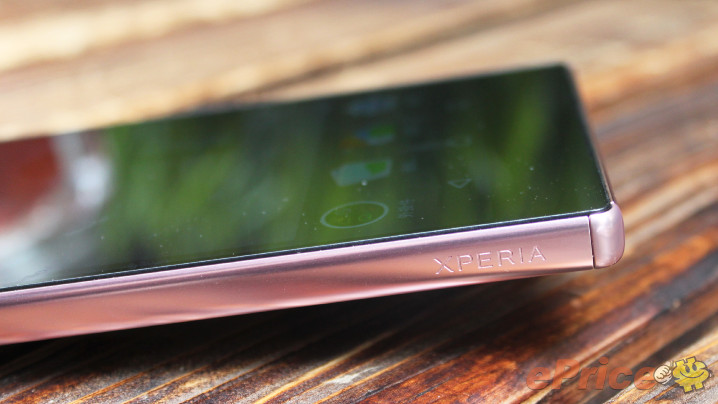 Pink Color Xperia Z5 Premium