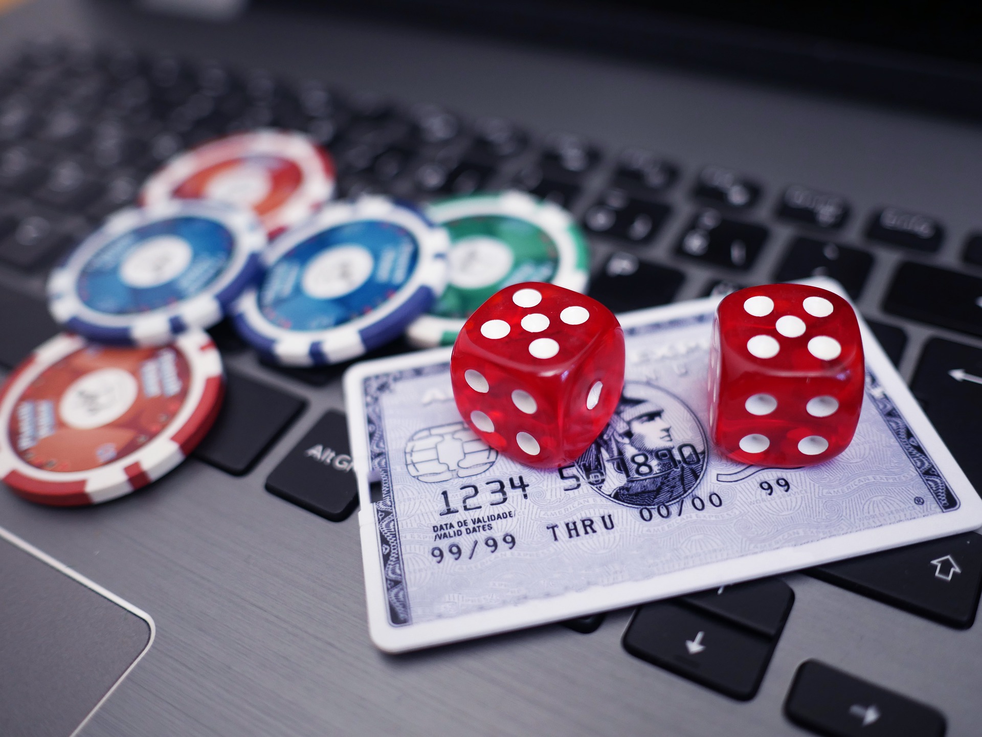 Why Online Casinos