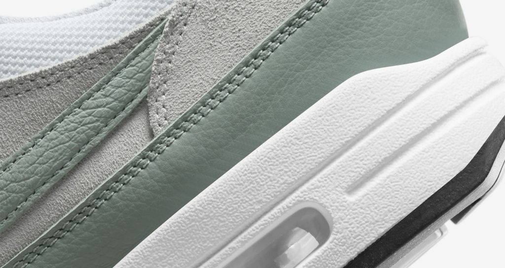 Nike Air Max 1 Mica Green Midsole